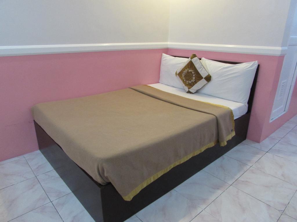 Oyster Plaza Hotel Paranaque City Ruang foto